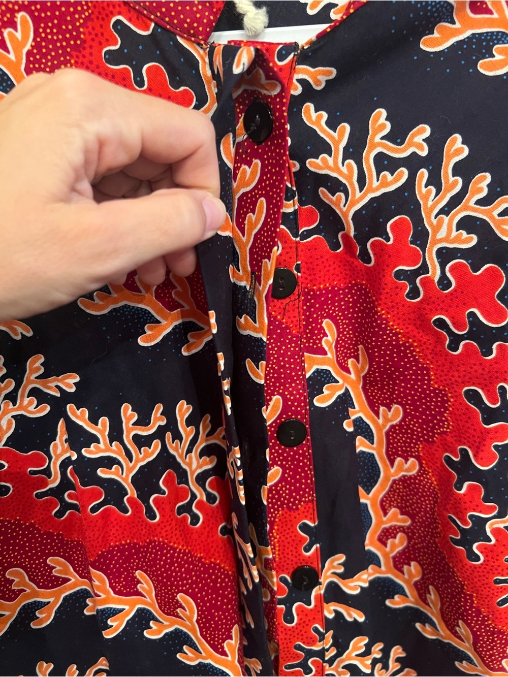 Zuni Red & Black Printed Midi Shirt Dress - Picture 4 of 6